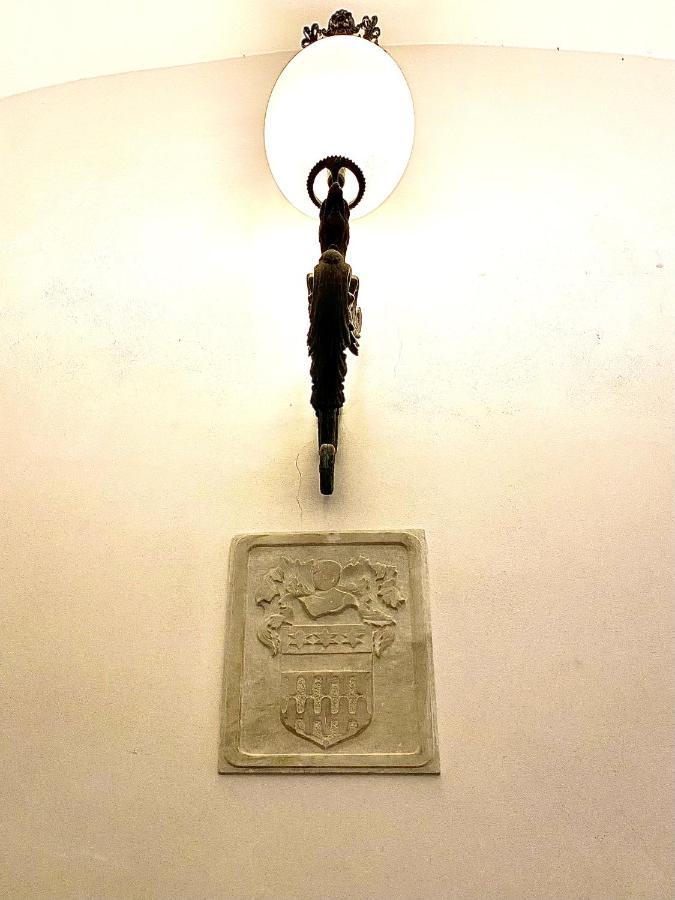 Maison Bordonaro 切法卢 外观 照片
