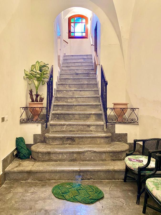 Maison Bordonaro 切法卢 外观 照片